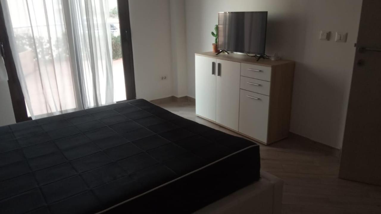 Bella Costa Lägenhet Dobra Voda Exteriör bild
